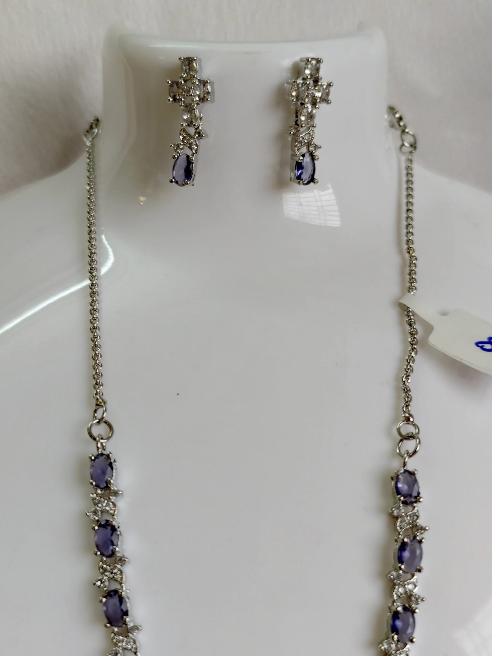 Necklace-Fashion Week - Image 3