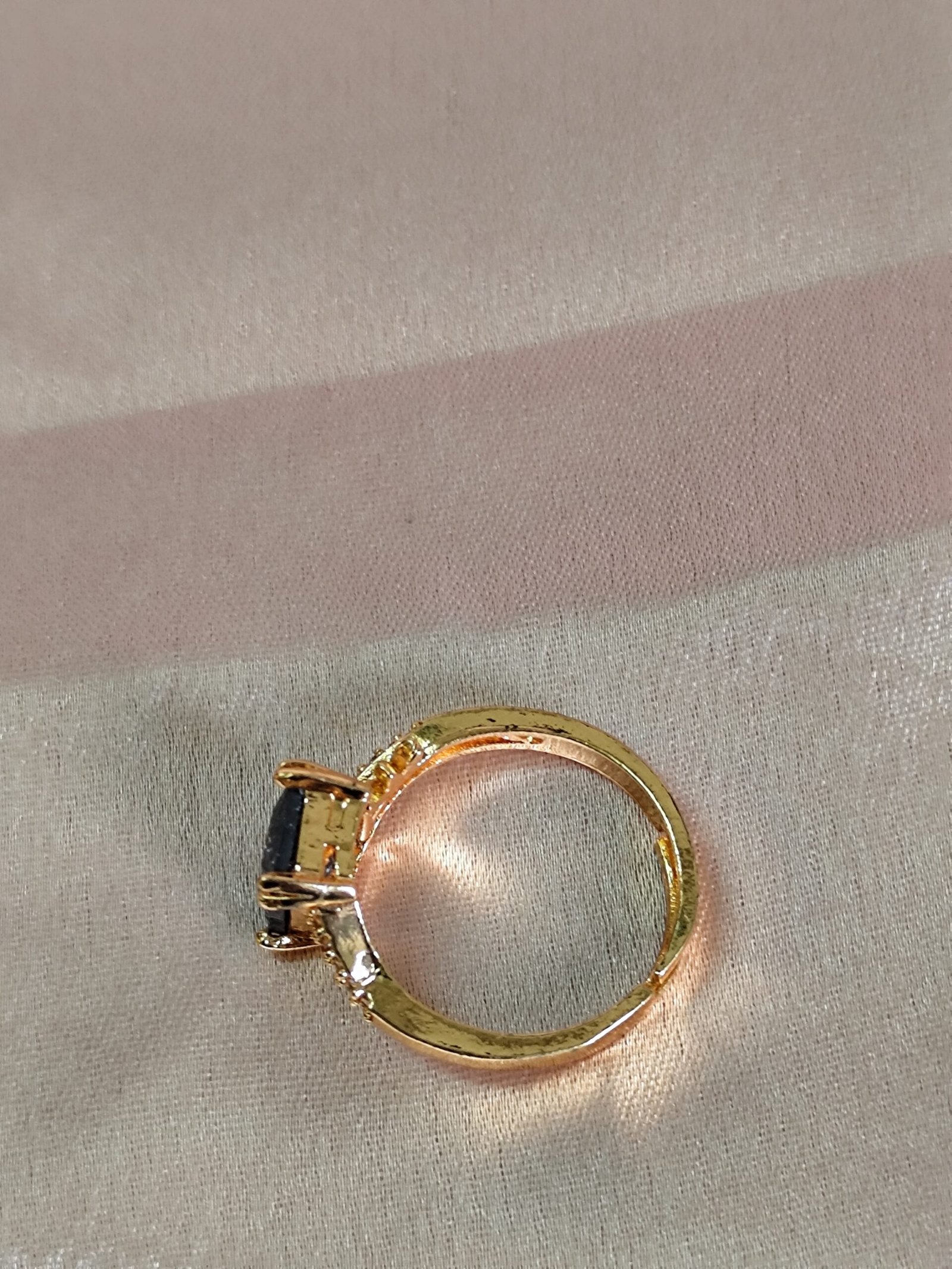 Ring-Kardashian - Image 4